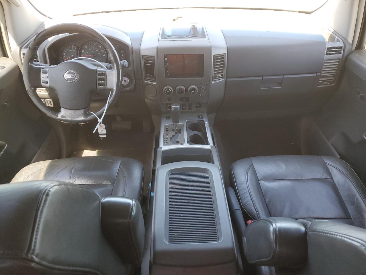 Photo 7 VIN: 1N6AA07A45N507118 - NISSAN TITAN 