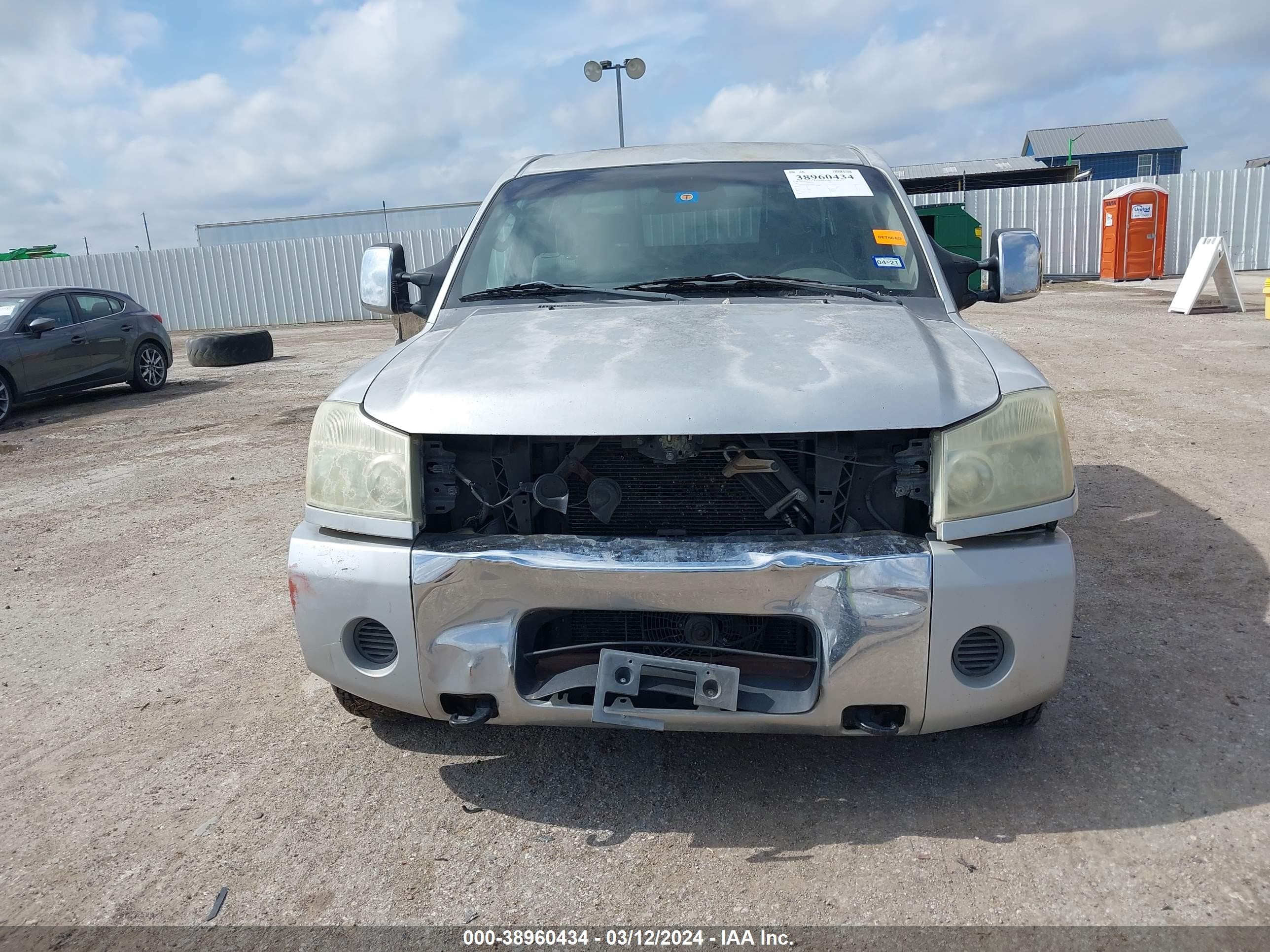 Photo 5 VIN: 1N6AA07A45N569005 - NISSAN TITAN 