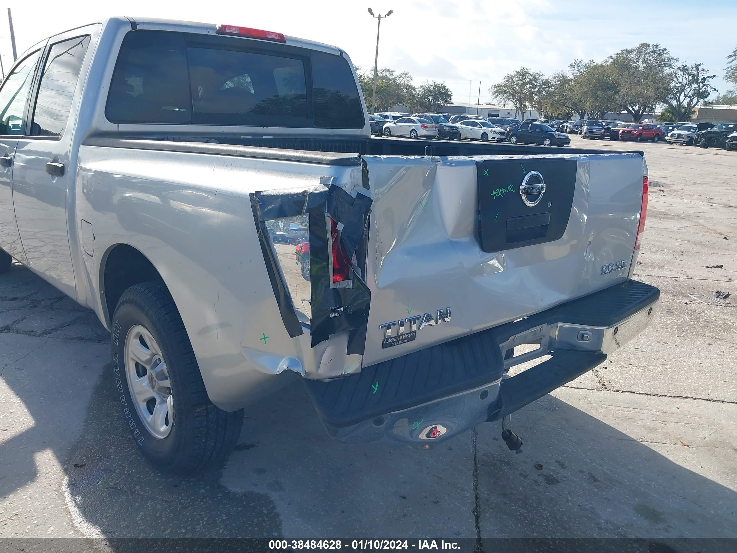 Photo 5 VIN: 1N6AA07A55N500985 - NISSAN TITAN 