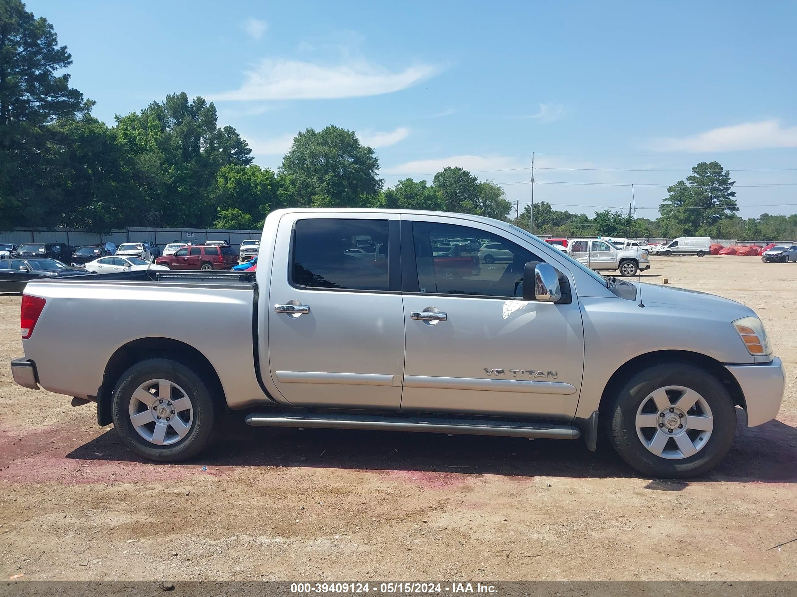 Photo 12 VIN: 1N6AA07A65N546955 - NISSAN TITAN 