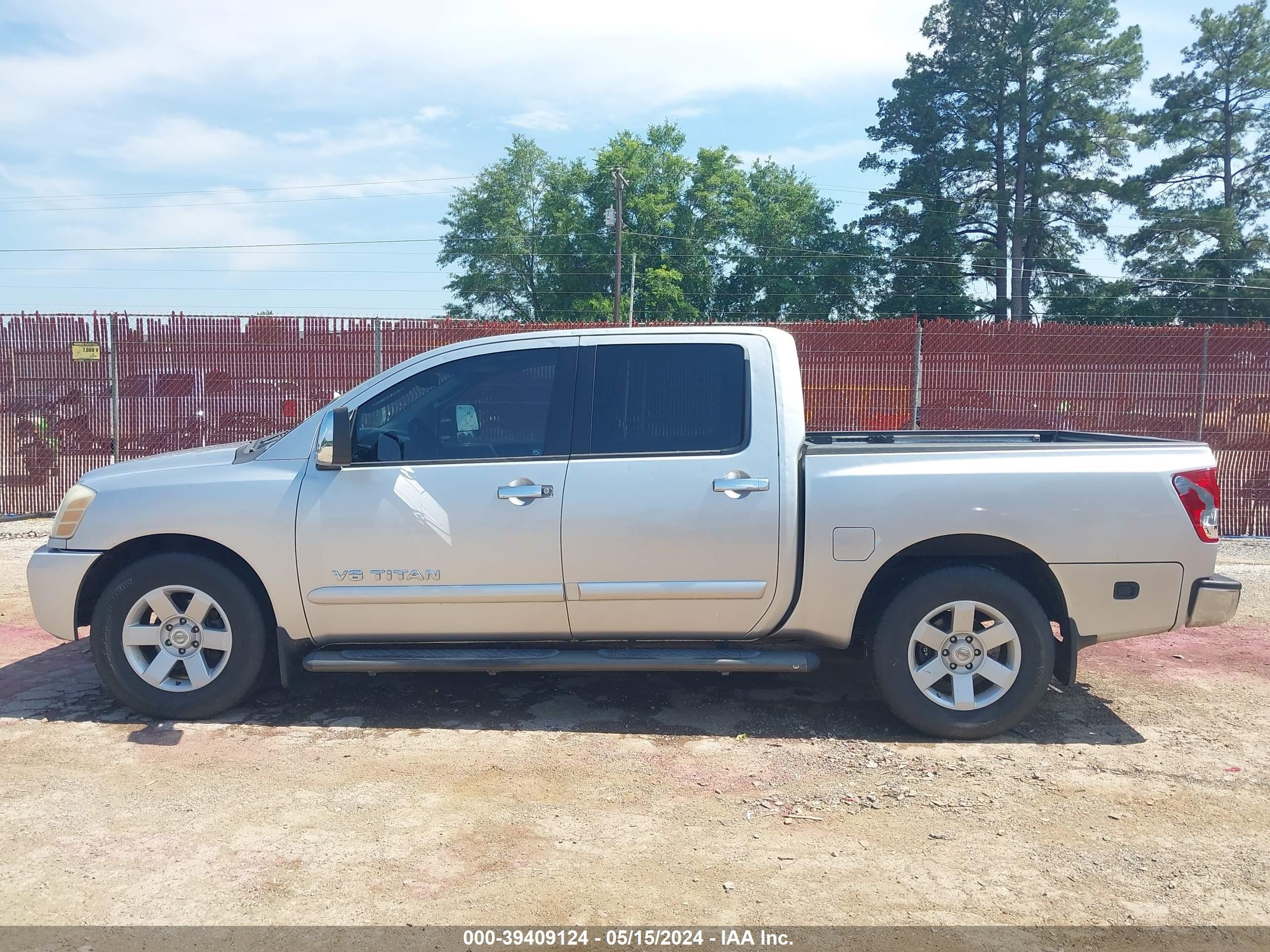 Photo 13 VIN: 1N6AA07A65N546955 - NISSAN TITAN 