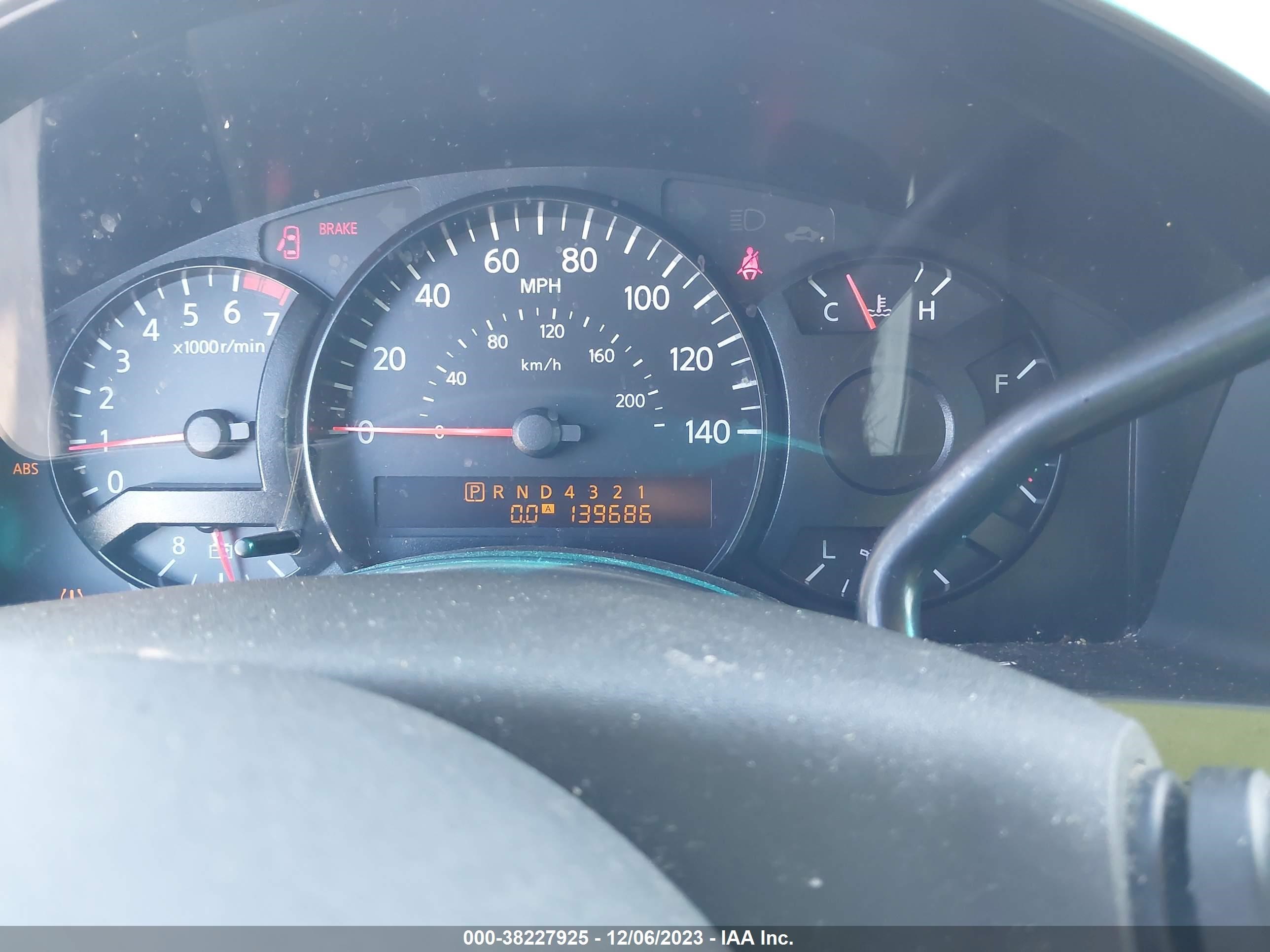 Photo 6 VIN: 1N6AA07A74N563892 - NISSAN TITAN 