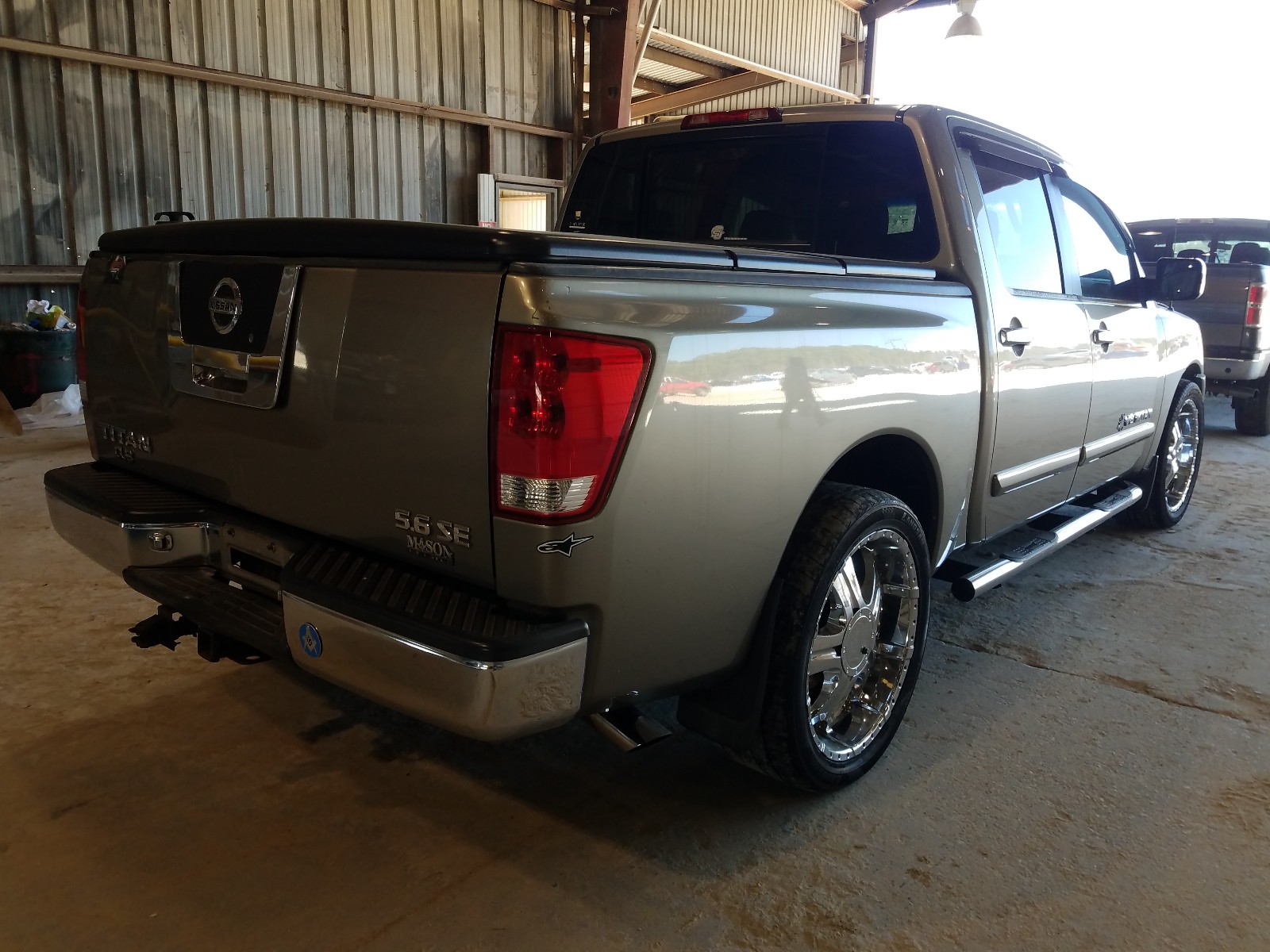 Photo 3 VIN: 1N6AA07A76N559716 - NISSAN TITAN XE 