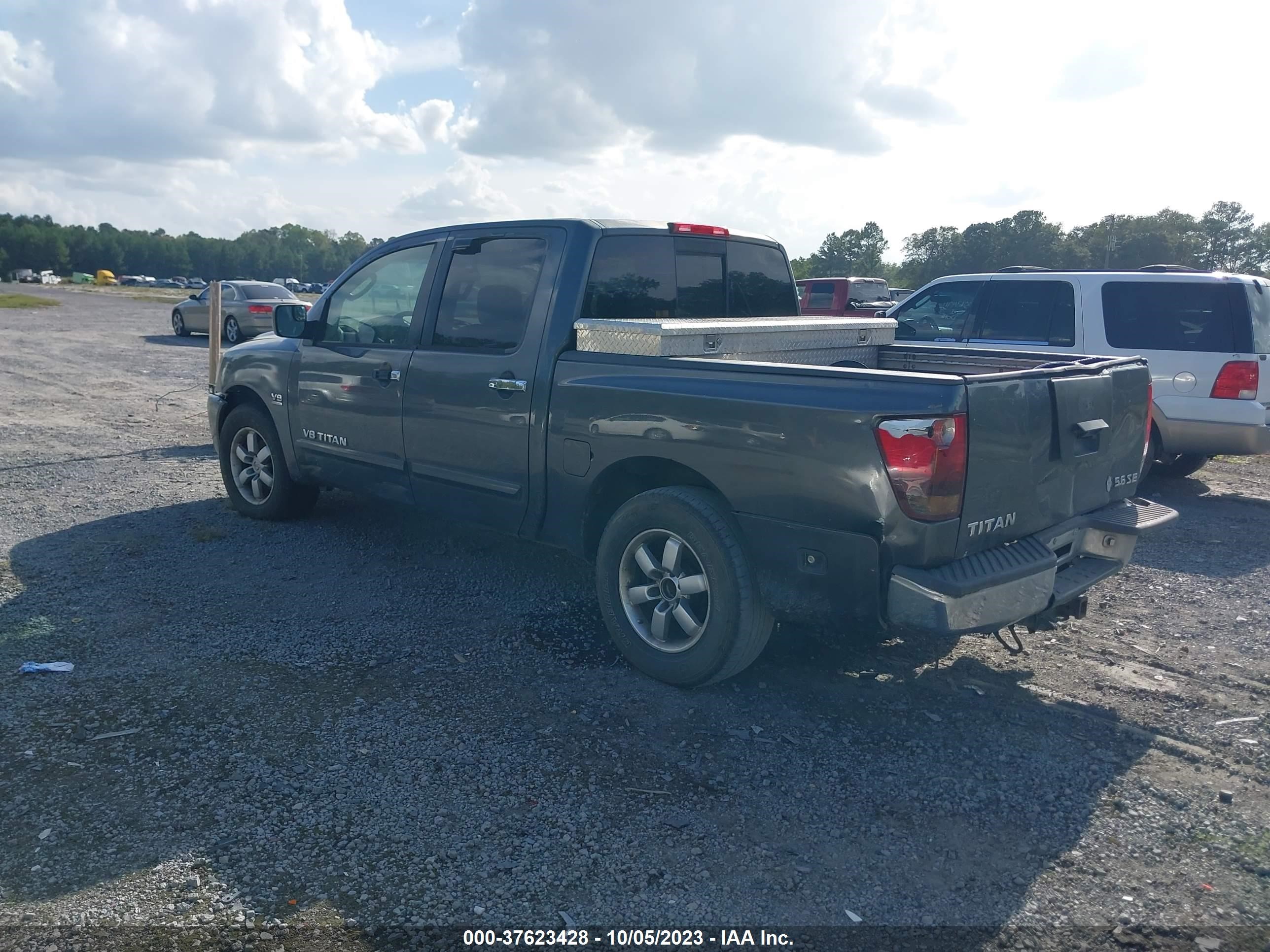 Photo 2 VIN: 1N6AA07A94N529484 - NISSAN TITAN 