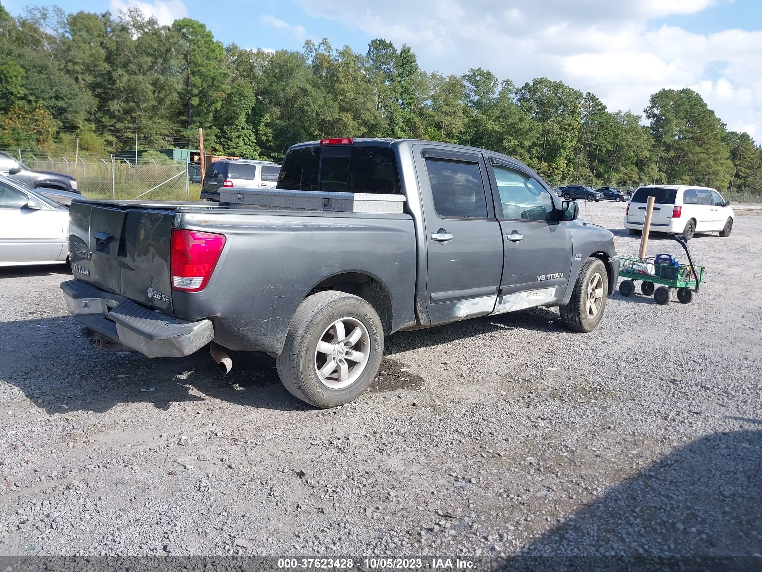 Photo 3 VIN: 1N6AA07A94N529484 - NISSAN TITAN 