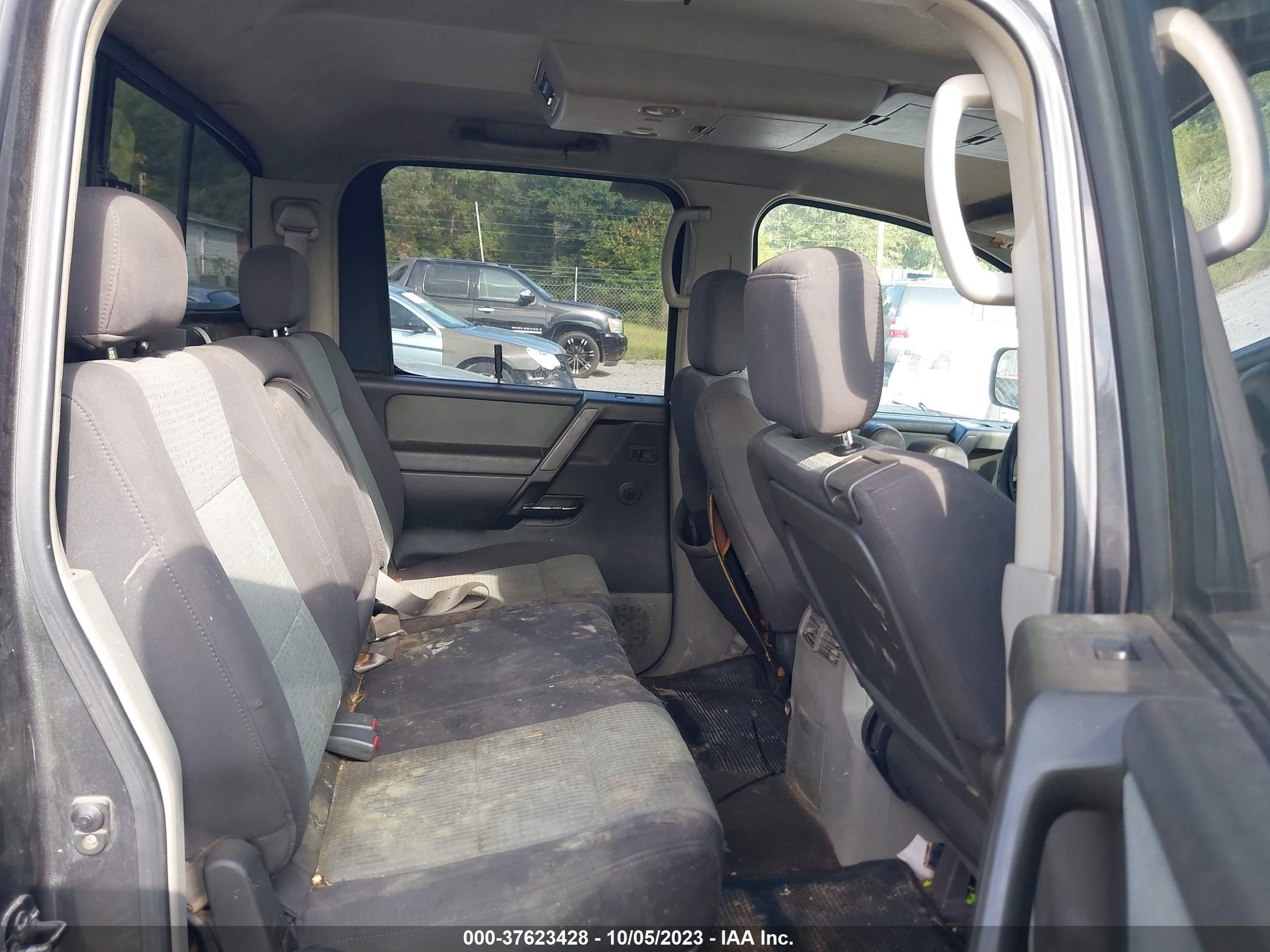 Photo 7 VIN: 1N6AA07A94N529484 - NISSAN TITAN 