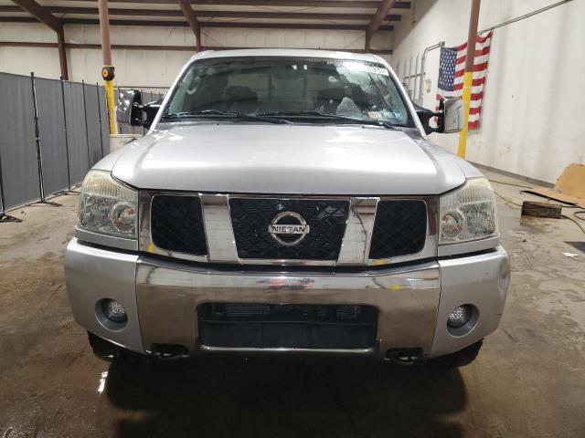 Photo 4 VIN: 1N6AA07B04N586990 - NISSAN TITAN XE 