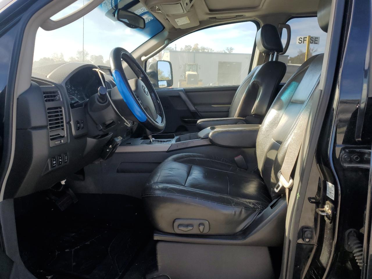 Photo 6 VIN: 1N6AA07B15N502046 - NISSAN TITAN 