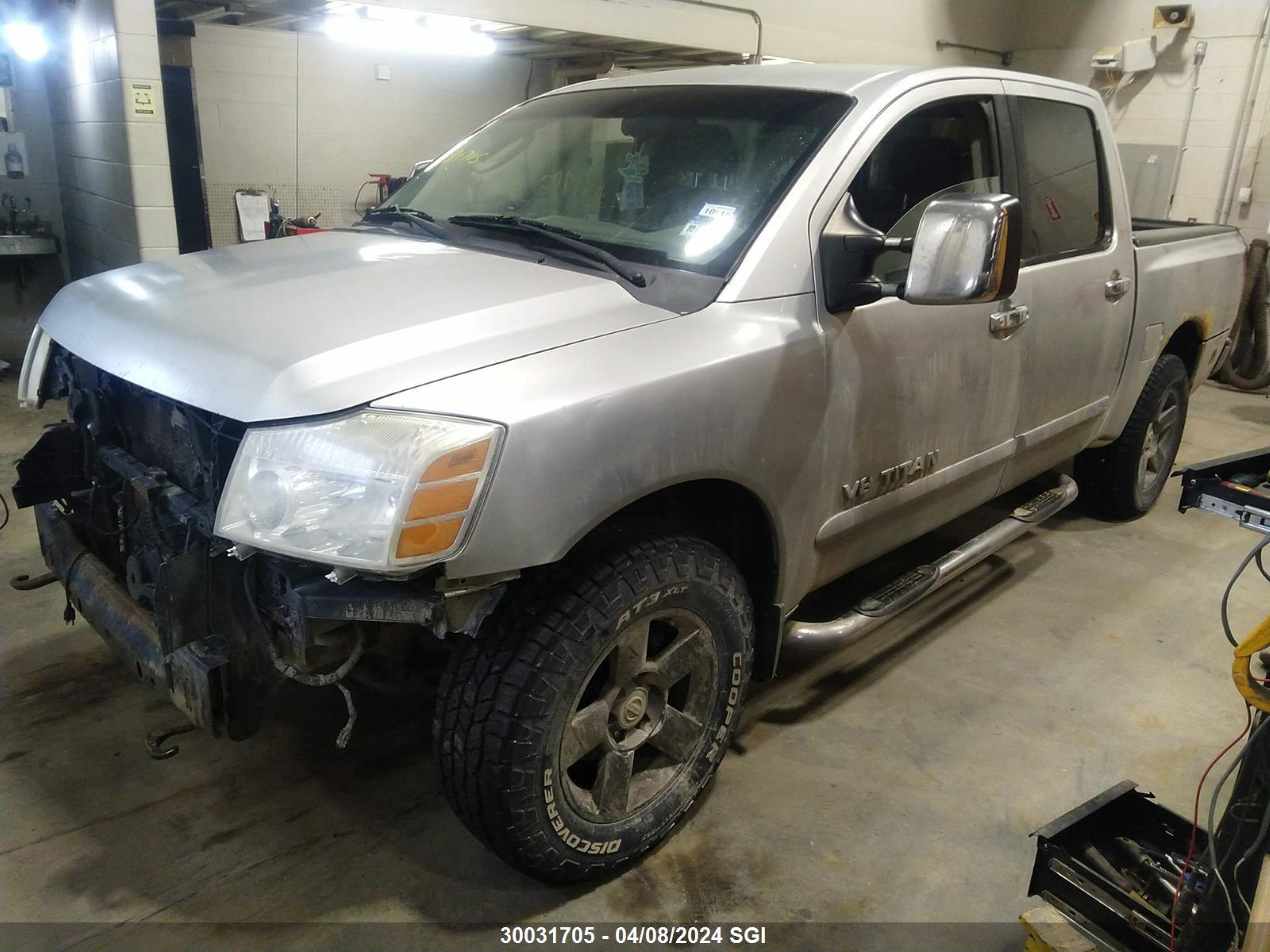 Photo 1 VIN: 1N6AA07B15N517503 - NISSAN TITAN 