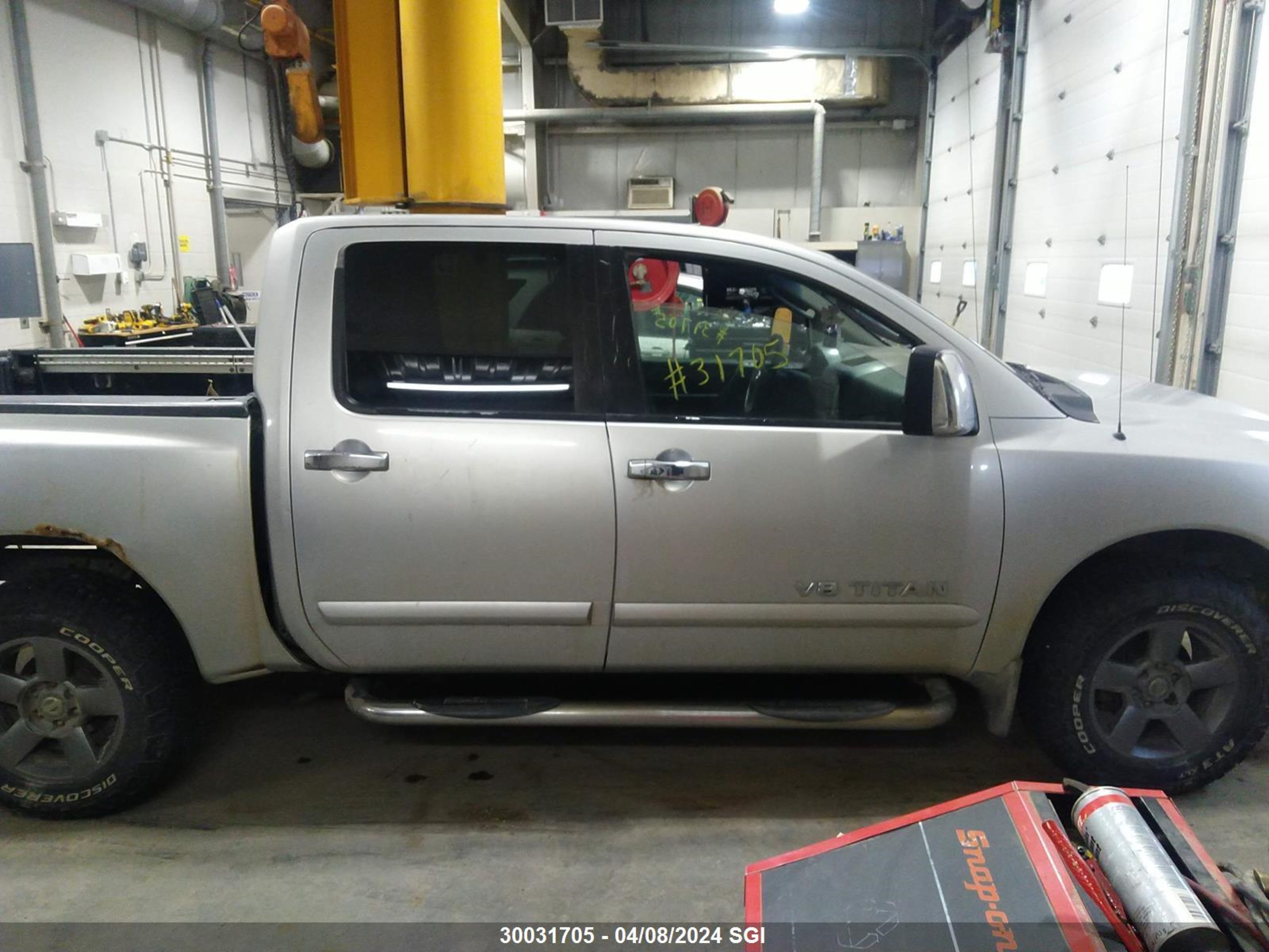 Photo 13 VIN: 1N6AA07B15N517503 - NISSAN TITAN 