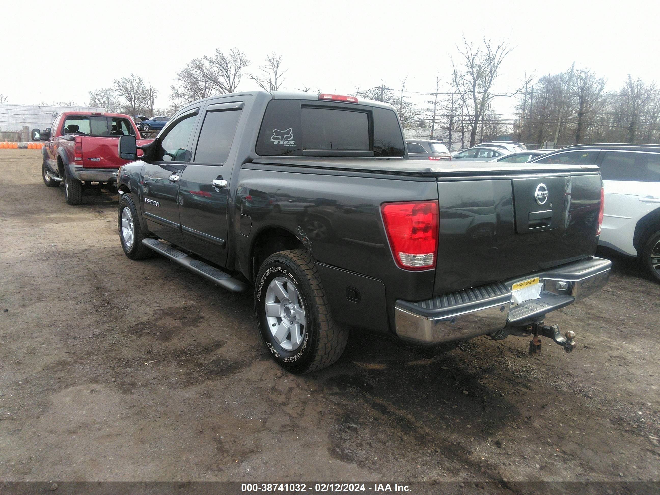 Photo 2 VIN: 1N6AA07B25N521804 - NISSAN TITAN 