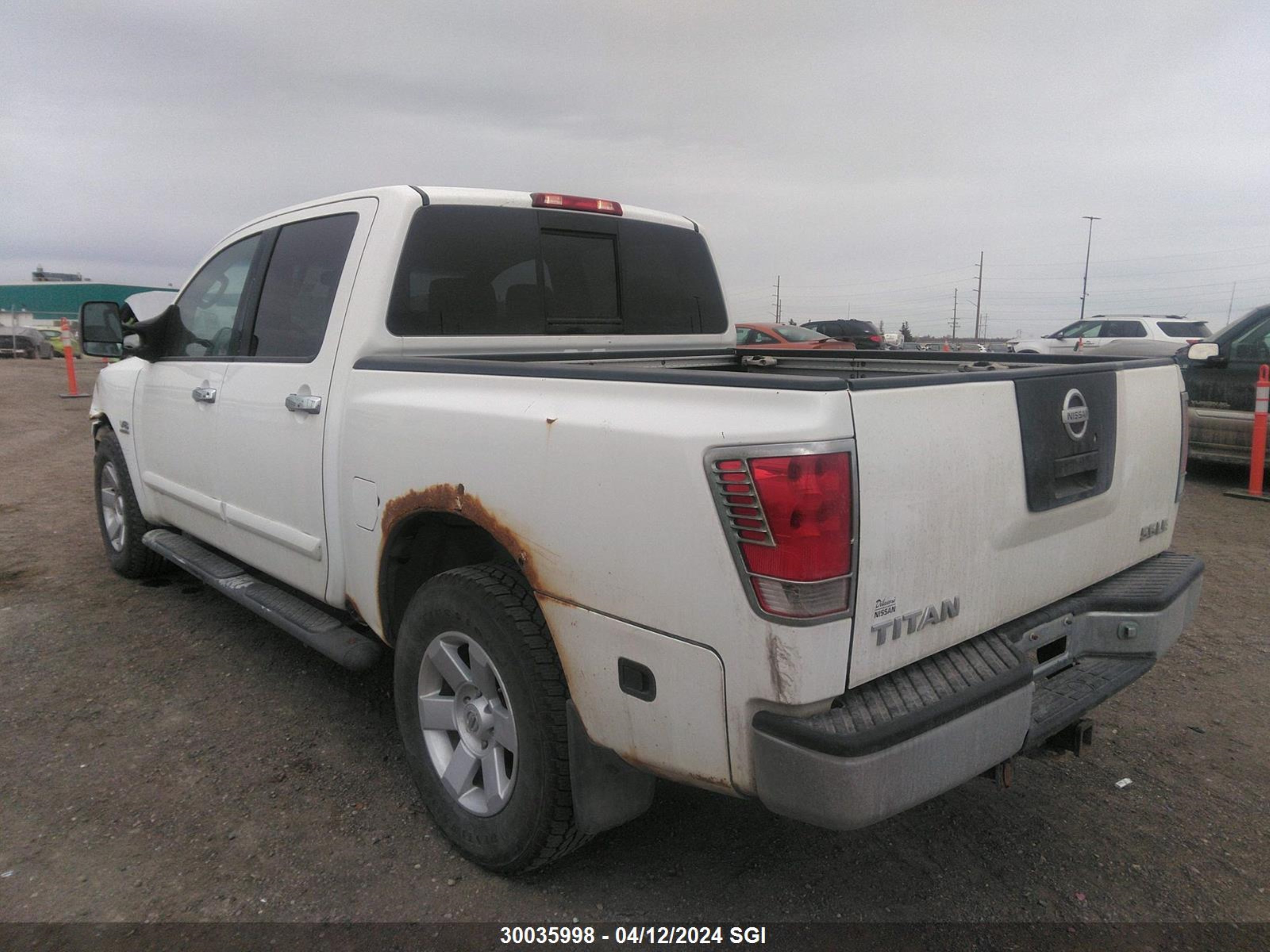 Photo 2 VIN: 1N6AA07B44N552292 - NISSAN TITAN 