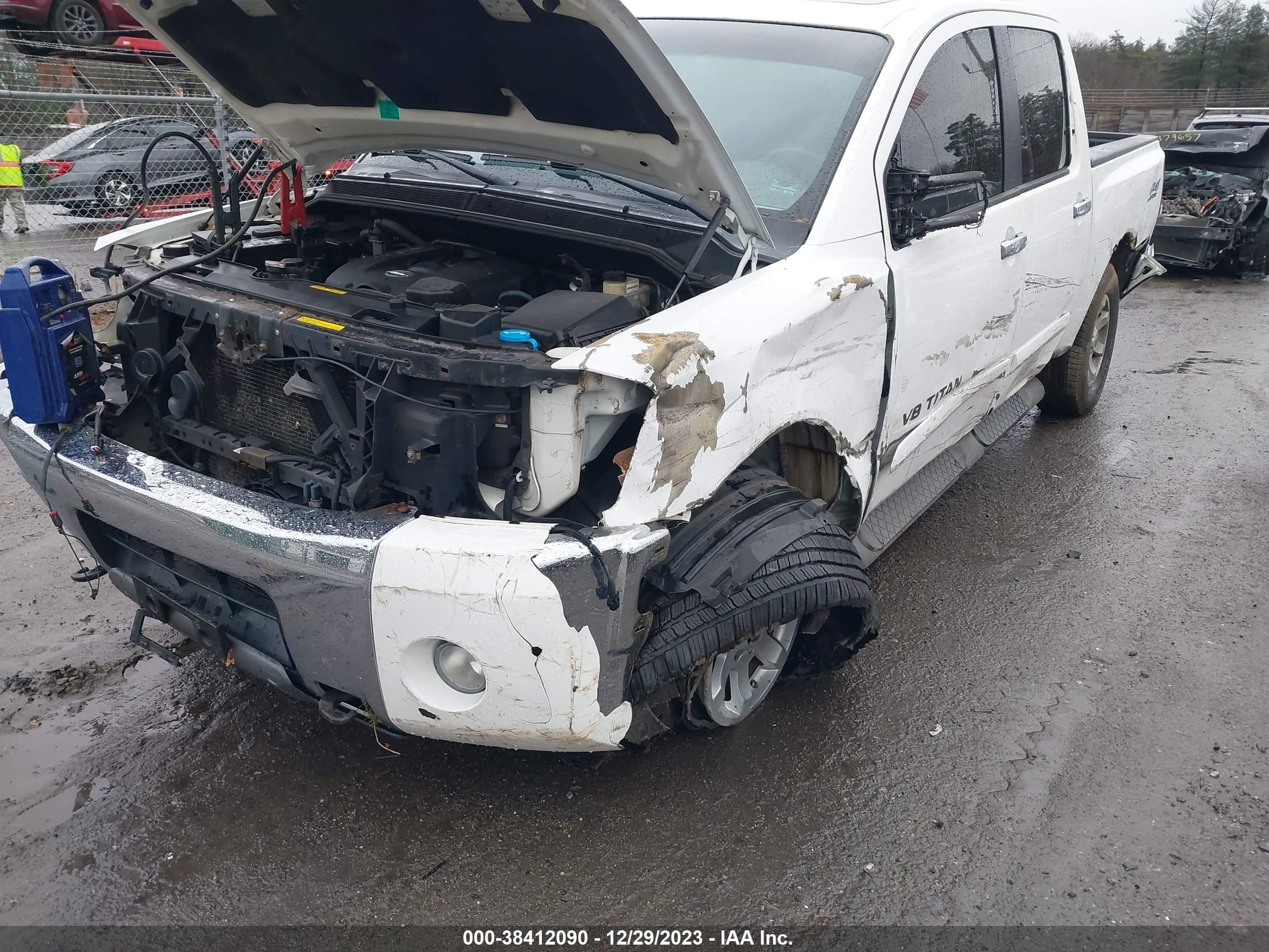 Photo 5 VIN: 1N6AA07B55N551332 - NISSAN TITAN 