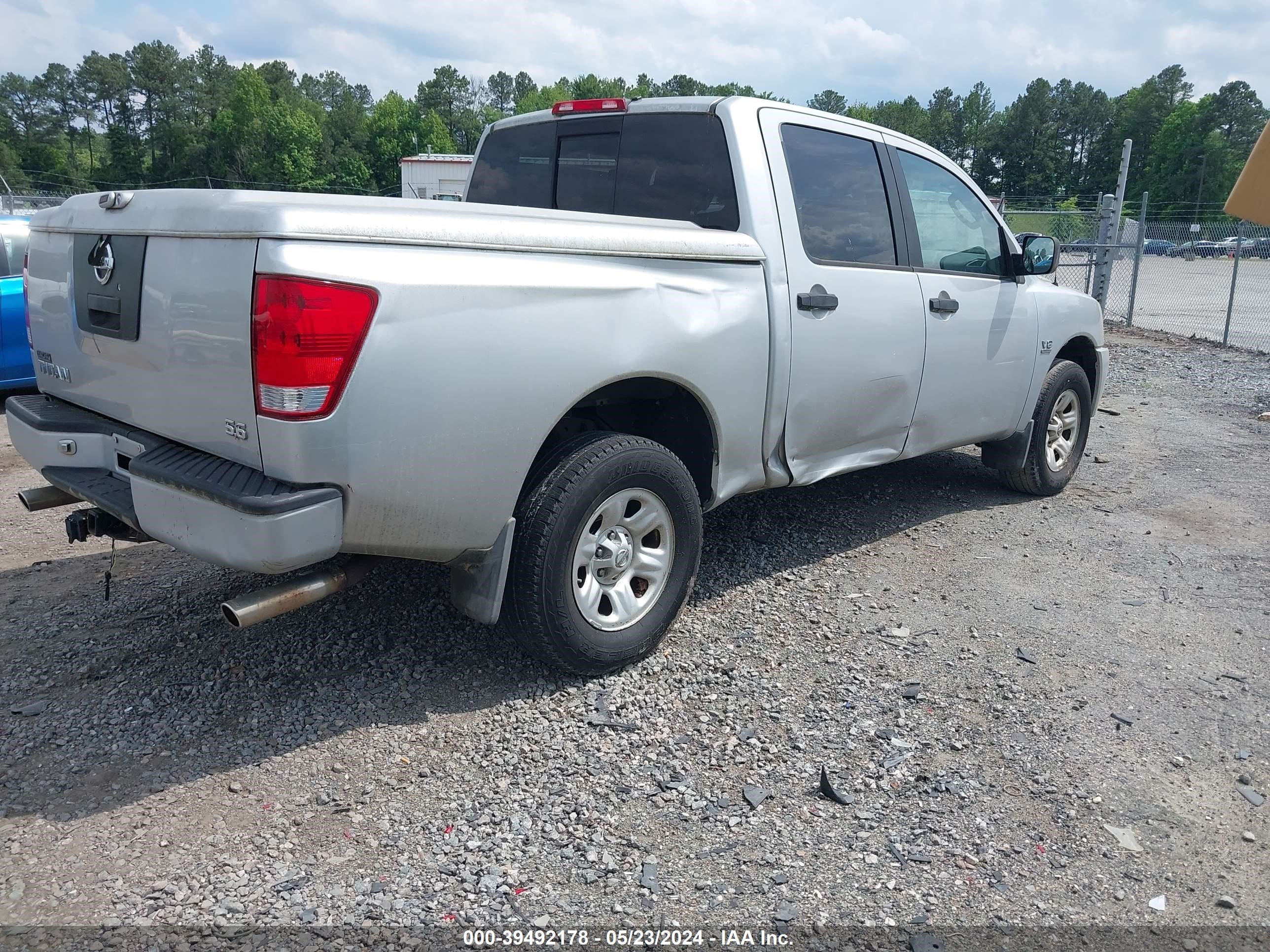 Photo 3 VIN: 1N6AA07B64N593409 - NISSAN TITAN 