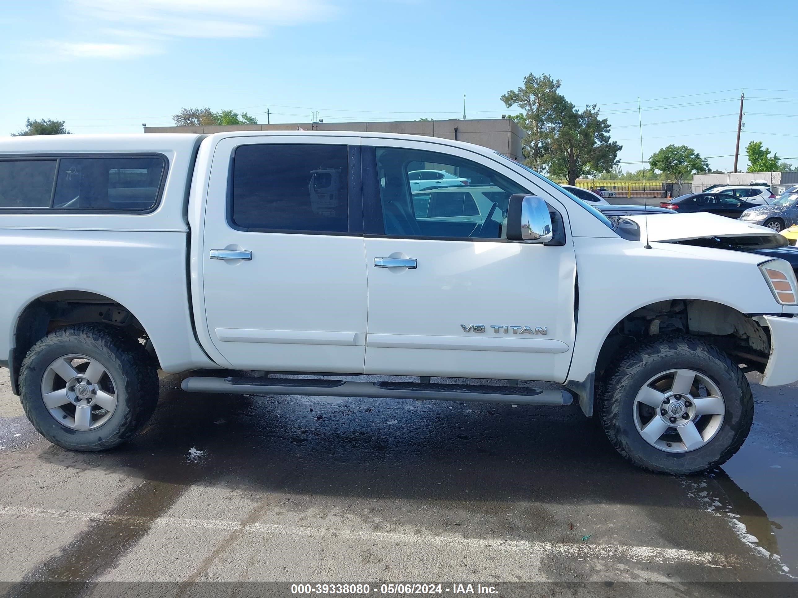 Photo 12 VIN: 1N6AA07B65N566011 - NISSAN TITAN 