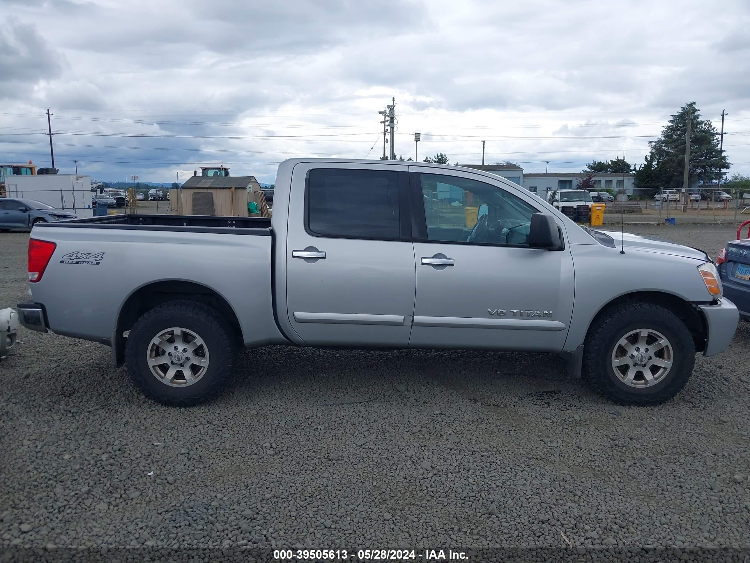 Photo 13 VIN: 1N6AA07B86N528337 - NISSAN TITAN 