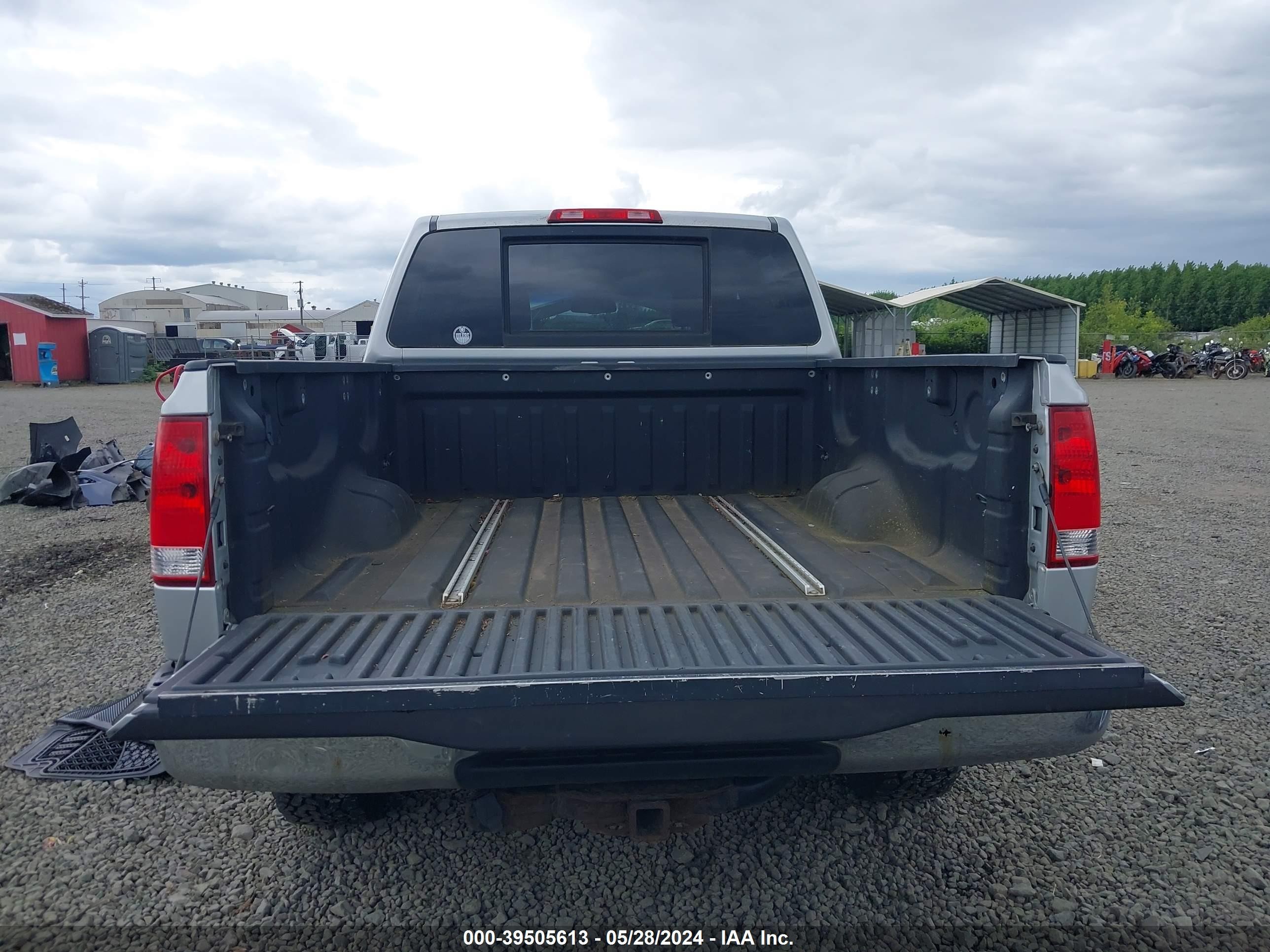 Photo 16 VIN: 1N6AA07B86N528337 - NISSAN TITAN 