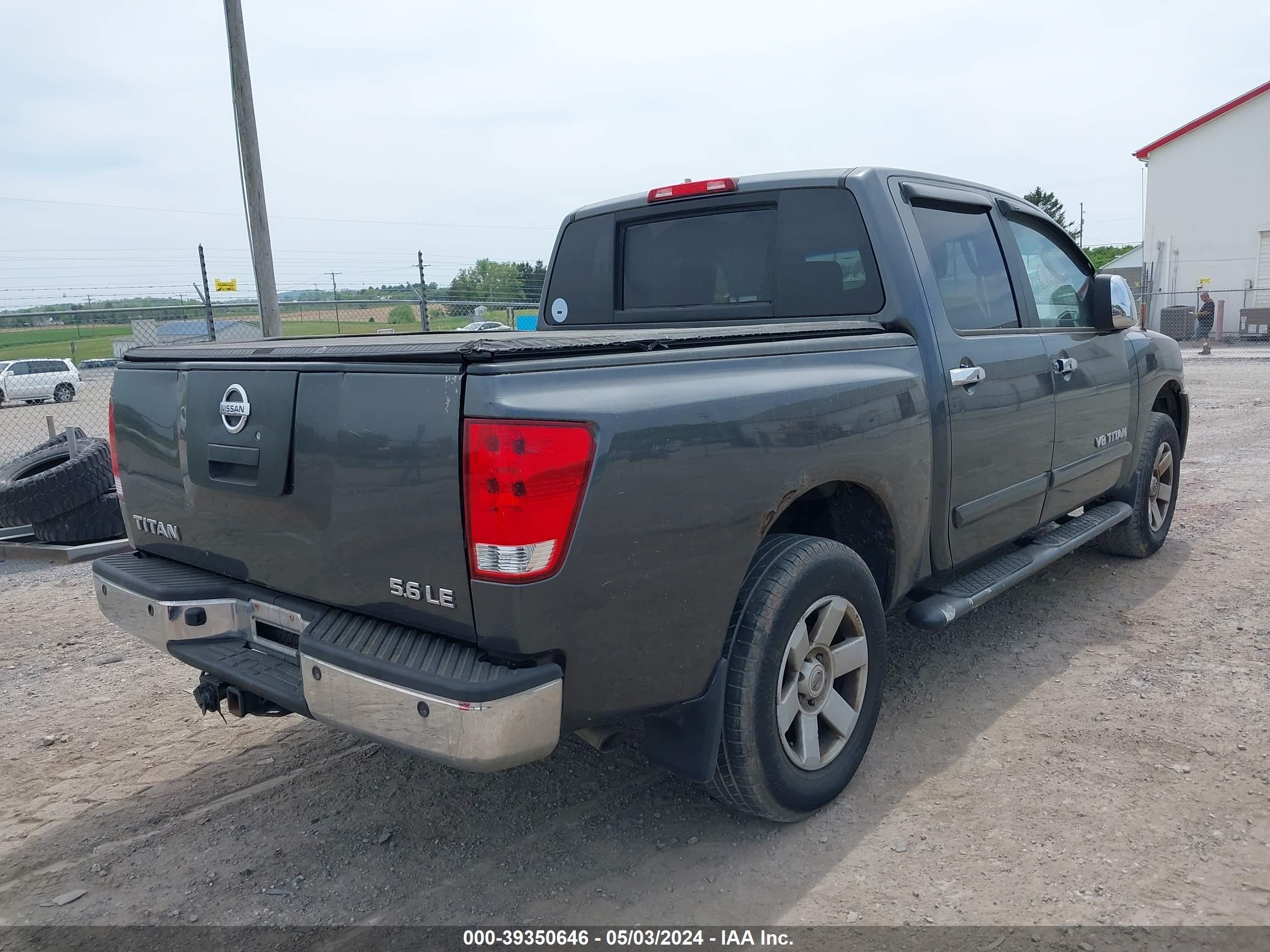 Photo 3 VIN: 1N6AA07B97N236228 - NISSAN TITAN 