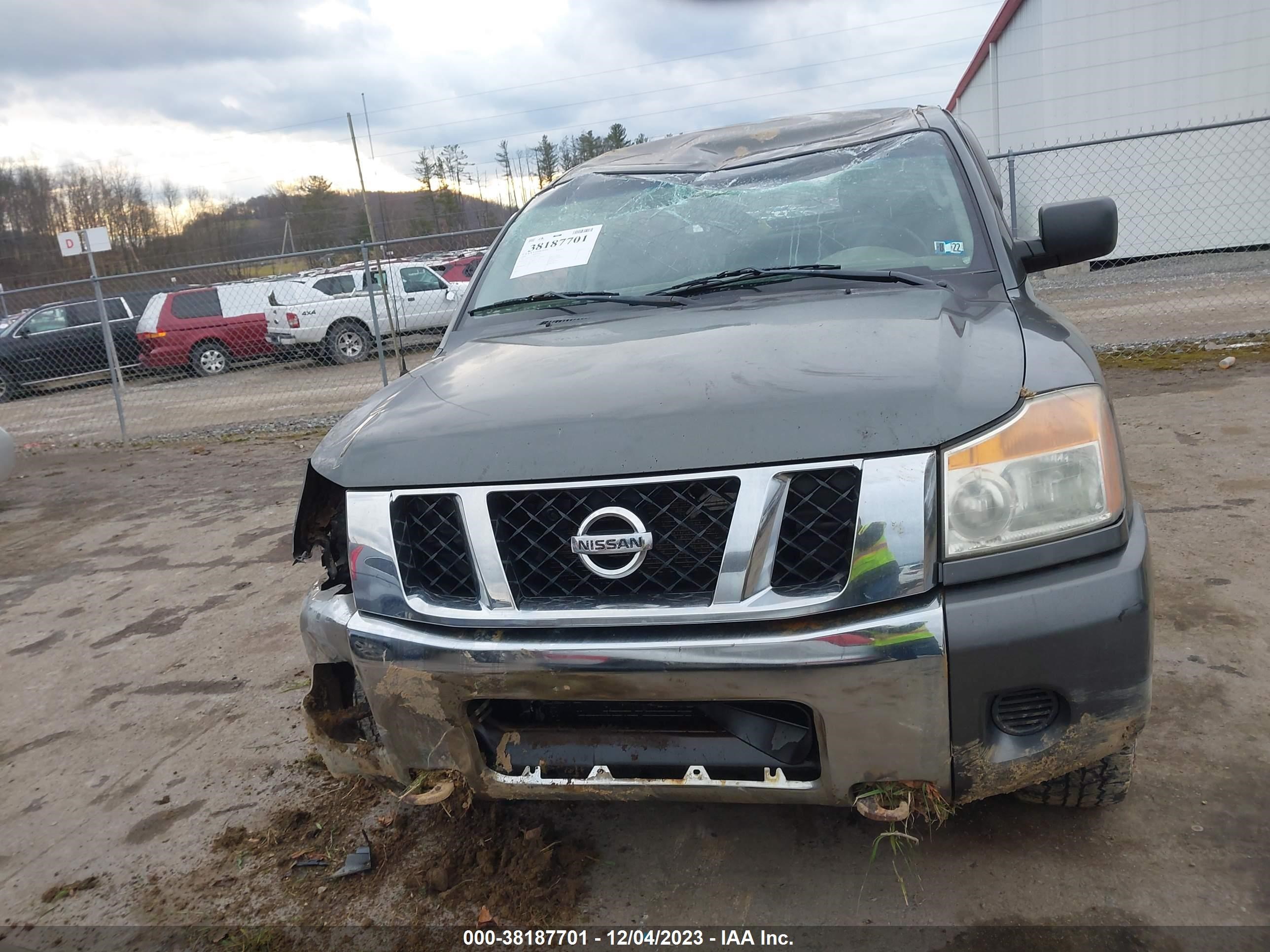 Photo 11 VIN: 1N6AA07C29N305871 - NISSAN TITAN 