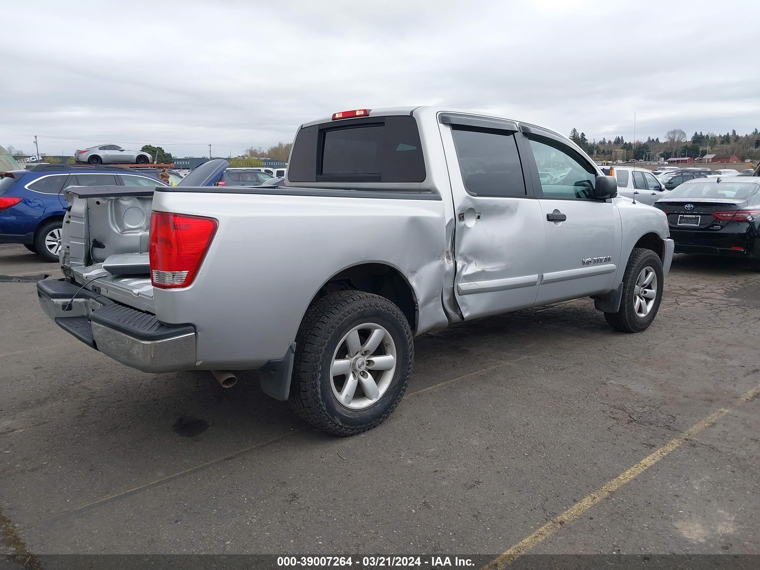 Photo 4 VIN: 1N6AA07C89N302196 - NISSAN TITAN 