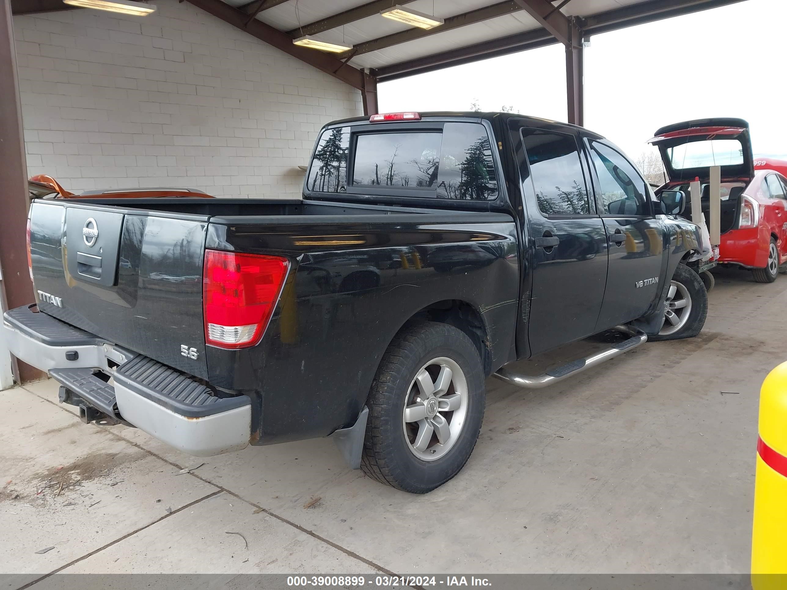 Photo 3 VIN: 1N6AA07CX8N308547 - NISSAN TITAN 