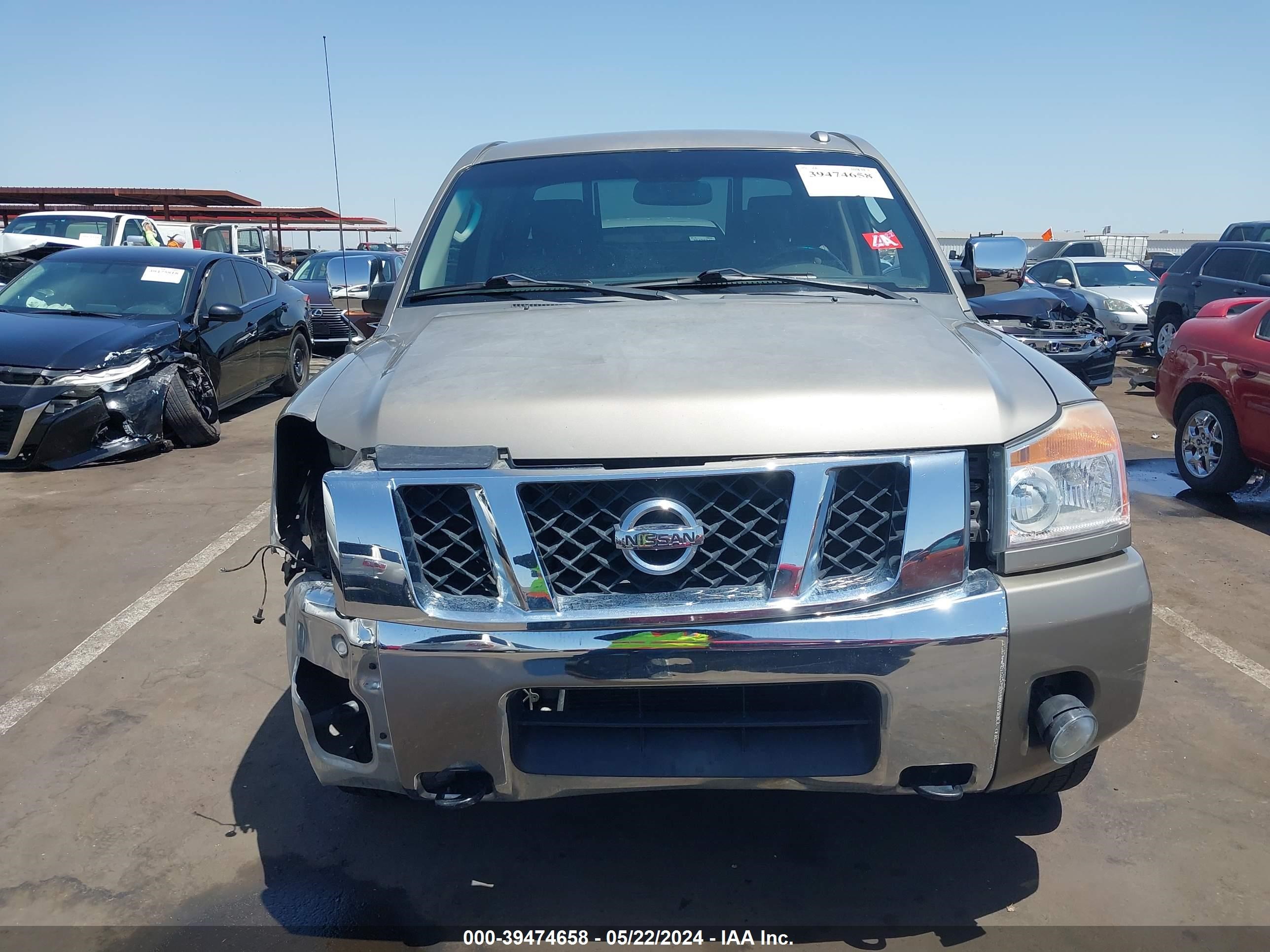 Photo 11 VIN: 1N6AA07CX9N310851 - NISSAN TITAN 