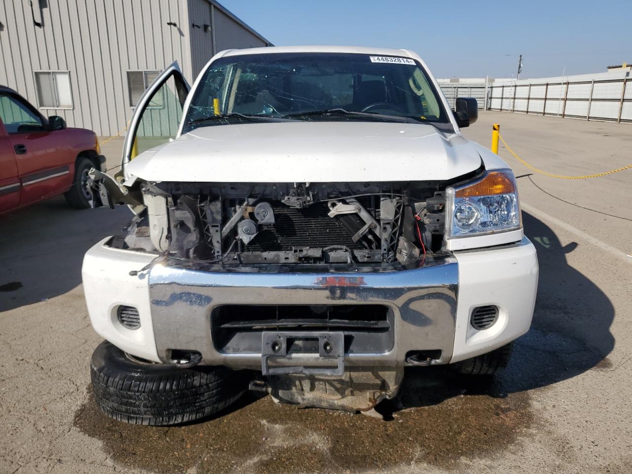 Photo 4 VIN: 1N6AA07D18N310910 - NISSAN TITAN 