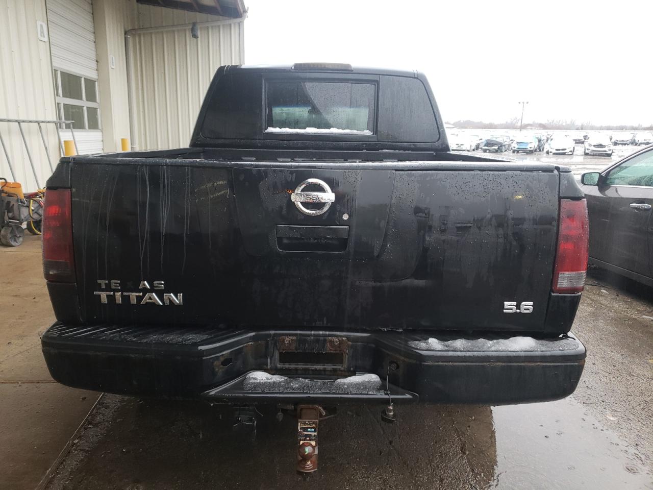 Photo 5 VIN: 1N6AA07DX8N349558 - NISSAN TITAN 