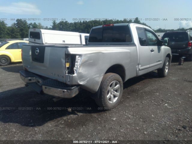 Photo 3 VIN: 1N6AA0CC0CN318213 - NISSAN TITAN 