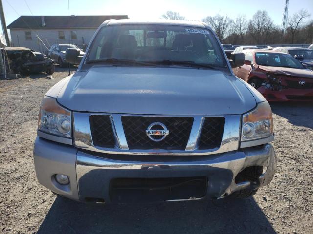 Photo 4 VIN: 1N6AA0CC3AN302360 - NISSAN TITAN XE 