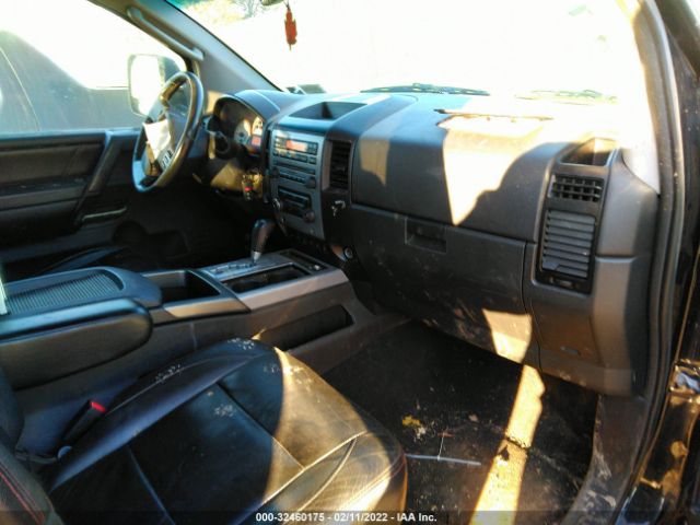 Photo 4 VIN: 1N6AA0CC6AN309626 - NISSAN TITAN 