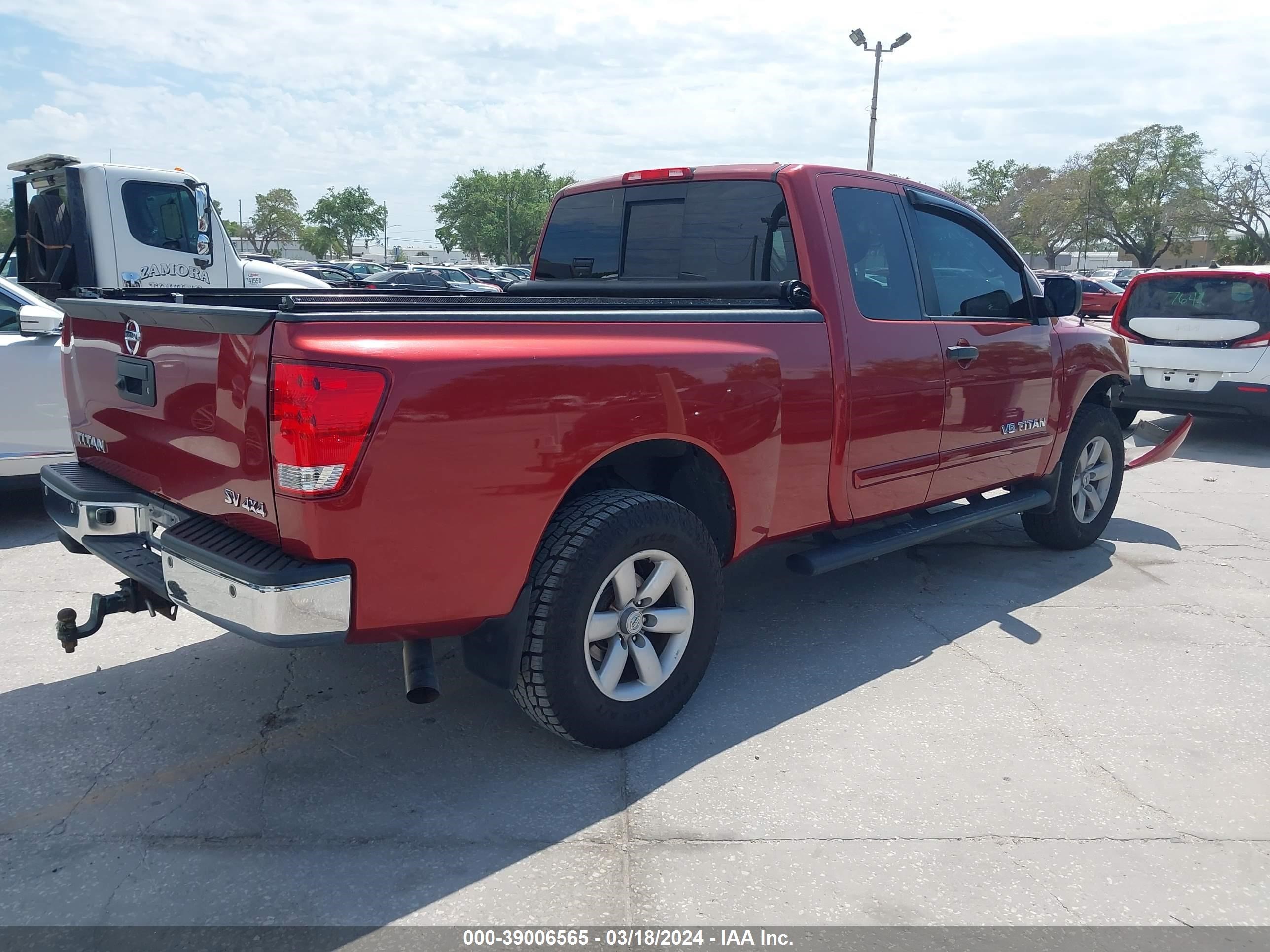 Photo 3 VIN: 1N6AA0CCXDN304899 - NISSAN TITAN 