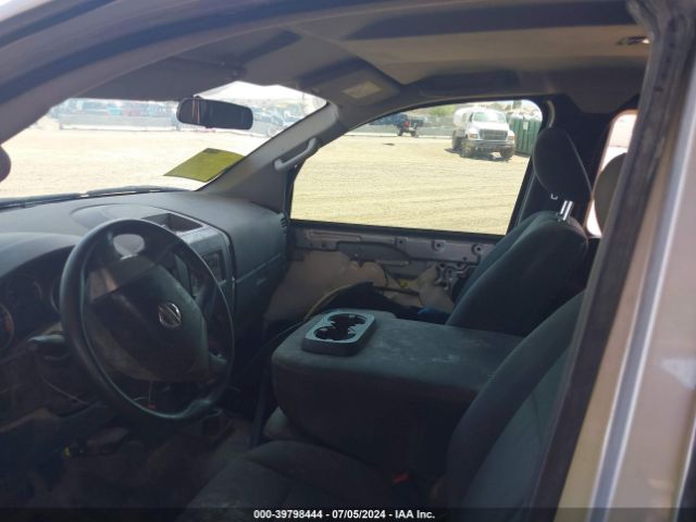 Photo 4 VIN: 1N6AA0CH9FN501917 - NISSAN TITAN 