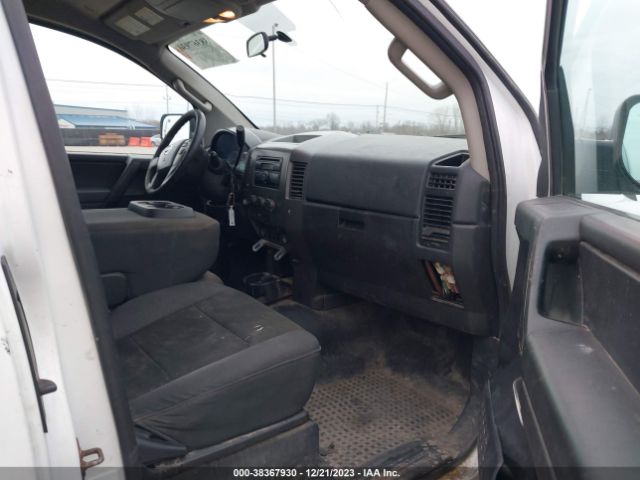 Photo 4 VIN: 1N6AA0CJ2DN312994 - NISSAN TITAN 