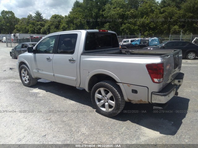 Photo 2 VIN: 1N6AA0EC0AN301941 - NISSAN TITAN 