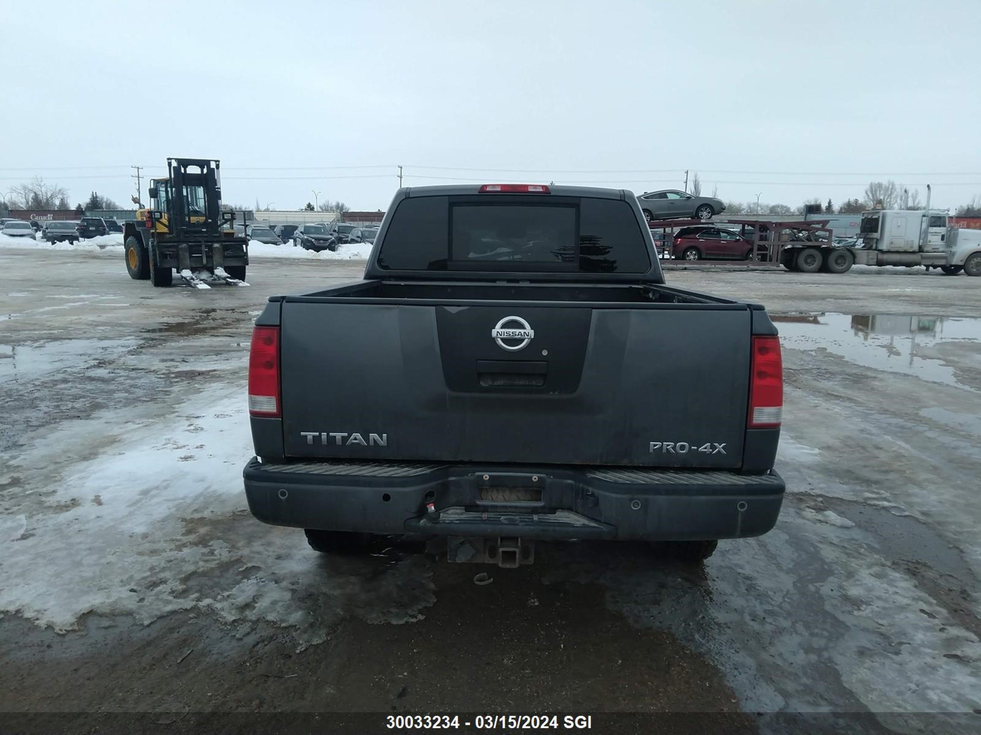 Photo 15 VIN: 1N6AA0EC0CN318760 - NISSAN TITAN 