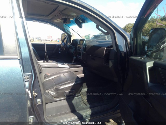 Photo 4 VIN: 1N6AA0EC1DN308255 - NISSAN TITAN 