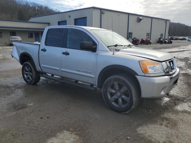 Photo 3 VIN: 1N6AA0EC1FN512072 - NISSAN TITAN S 