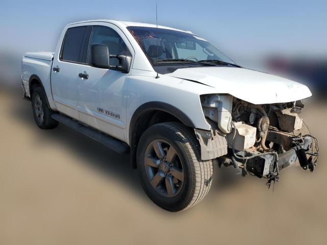 Photo 3 VIN: 1N6AA0EC2FN513456 - NISSAN TITAN 