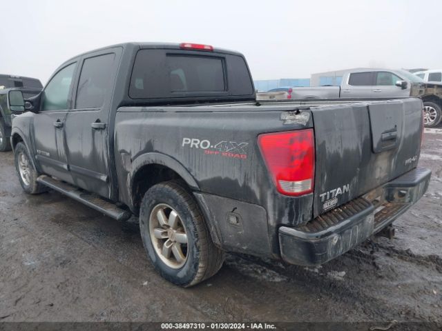 Photo 2 VIN: 1N6AA0EC3CN300169 - NISSAN TITAN 