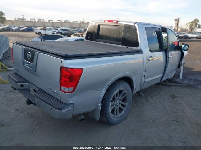 Photo 3 VIN: 1N6AA0EC4BN323314 - NISSAN TITAN 