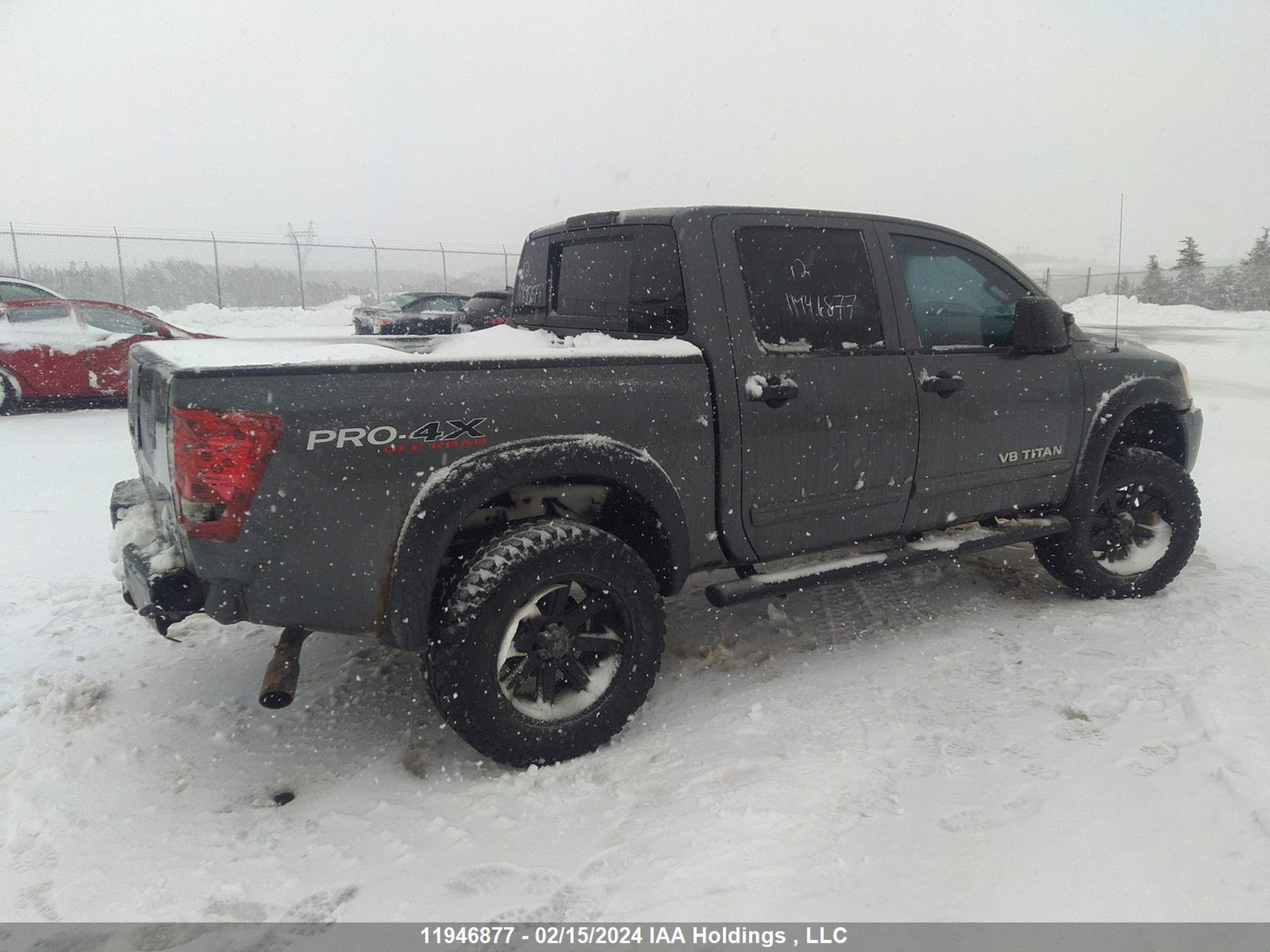 Photo 3 VIN: 1N6AA0EC4CN313481 - NISSAN TITAN 