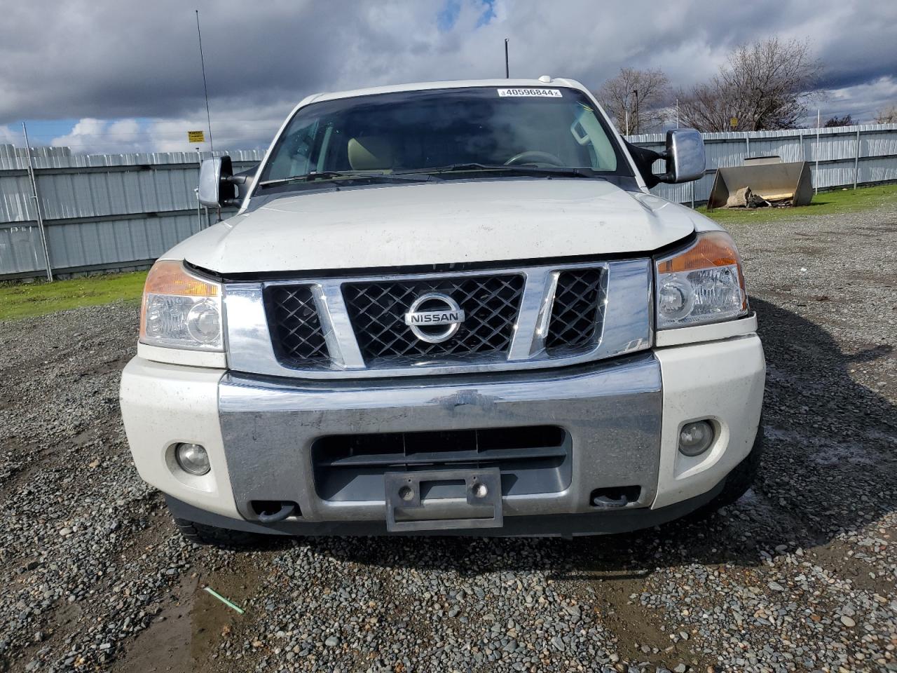 Photo 4 VIN: 1N6AA0EC4EN503428 - NISSAN TITAN 