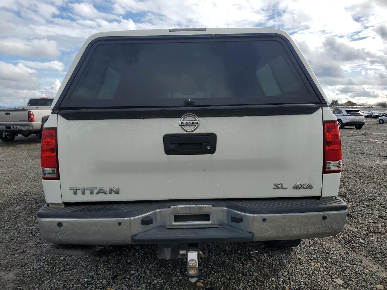 Photo 5 VIN: 1N6AA0EC4EN503428 - NISSAN TITAN 