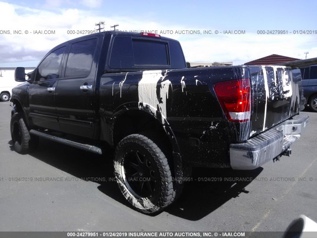 Photo 2 VIN: 1N6AA0EC5BN320776 - NISSAN TITAN 