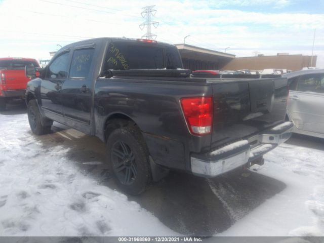 Photo 2 VIN: 1N6AA0EC5BN322530 - NISSAN TITAN 