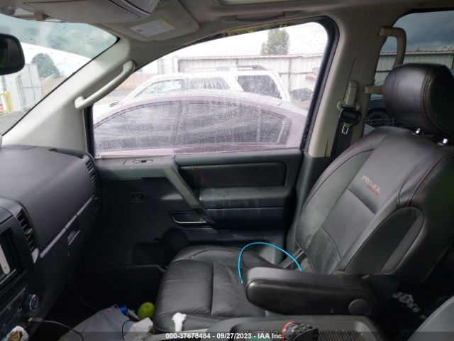 Photo 4 VIN: 1N6AA0EC7BN305681 - NISSAN TITAN 