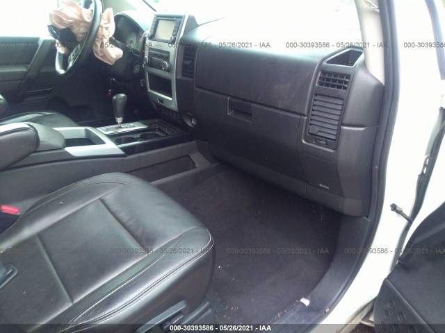 Photo 4 VIN: 1N6AA0EC7EN505142 - NISSAN TITAN 