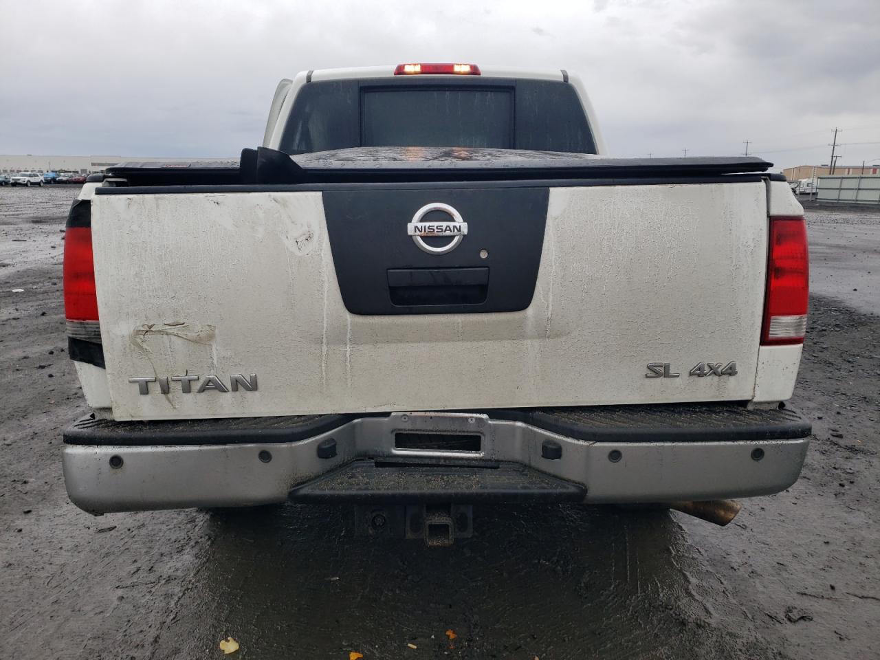 Photo 5 VIN: 1N6AA0EC8CN301267 - NISSAN TITAN 