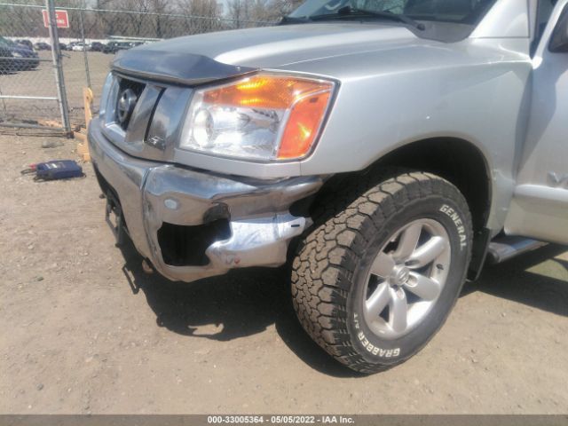 Photo 5 VIN: 1N6AA0EC8CN306971 - NISSAN TITAN 